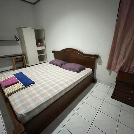 Spot On 94142 Al Fatih Residence Syariah 2 Jakarta Buitenkant foto