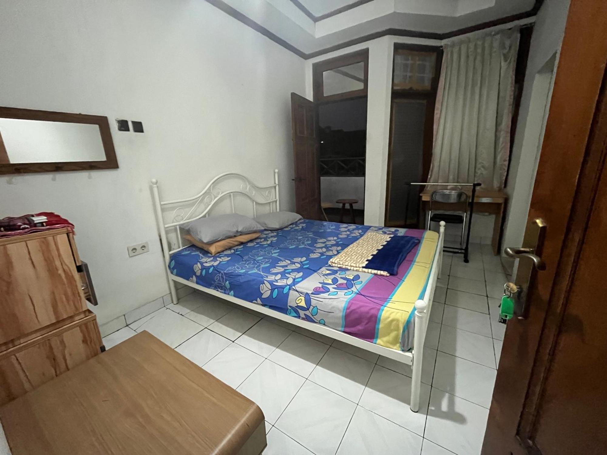 Spot On 94142 Al Fatih Residence Syariah 2 Jakarta Buitenkant foto