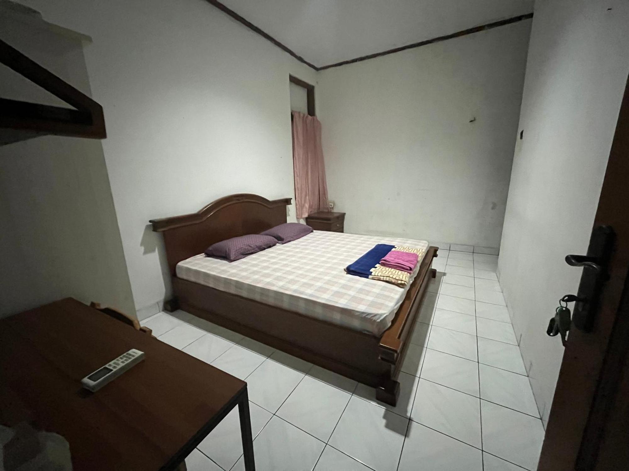 Spot On 94142 Al Fatih Residence Syariah 2 Jakarta Buitenkant foto